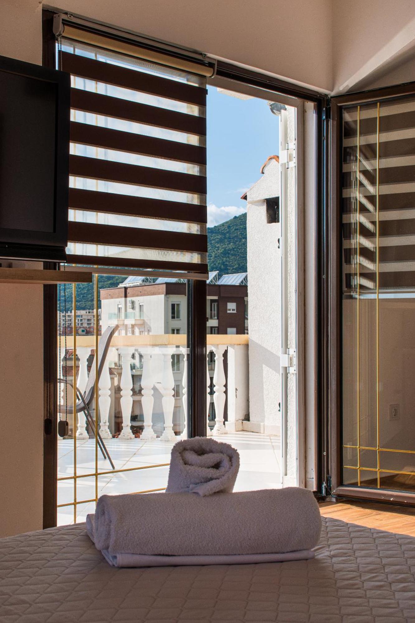Villa Vojnic Budva Exterior foto