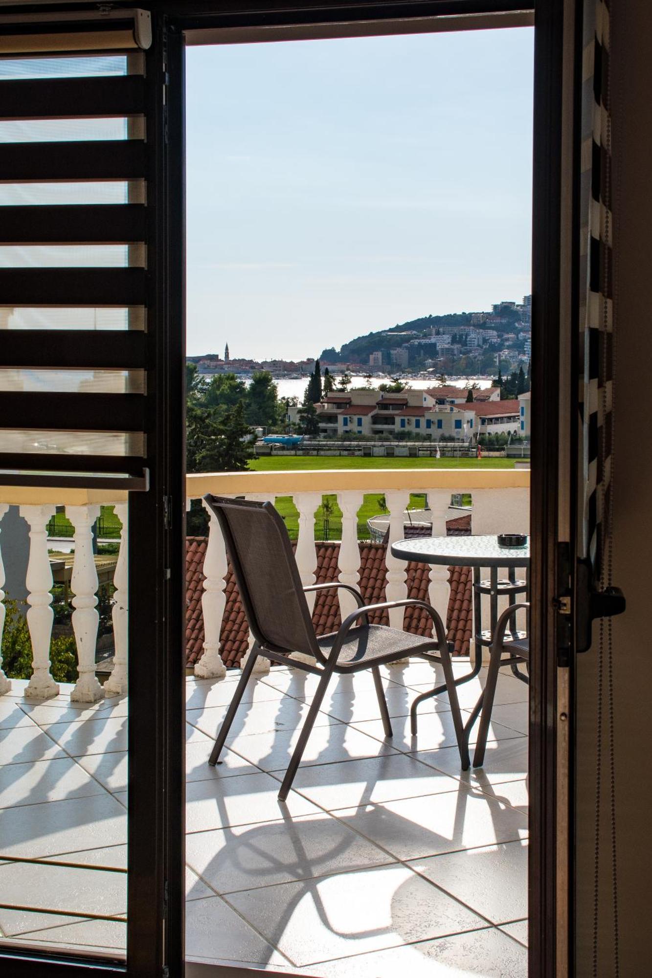 Villa Vojnic Budva Exterior foto